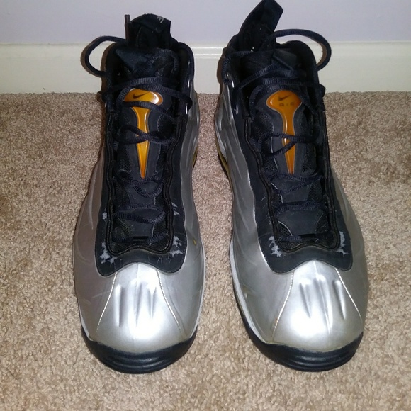 tim duncan foamposite silver